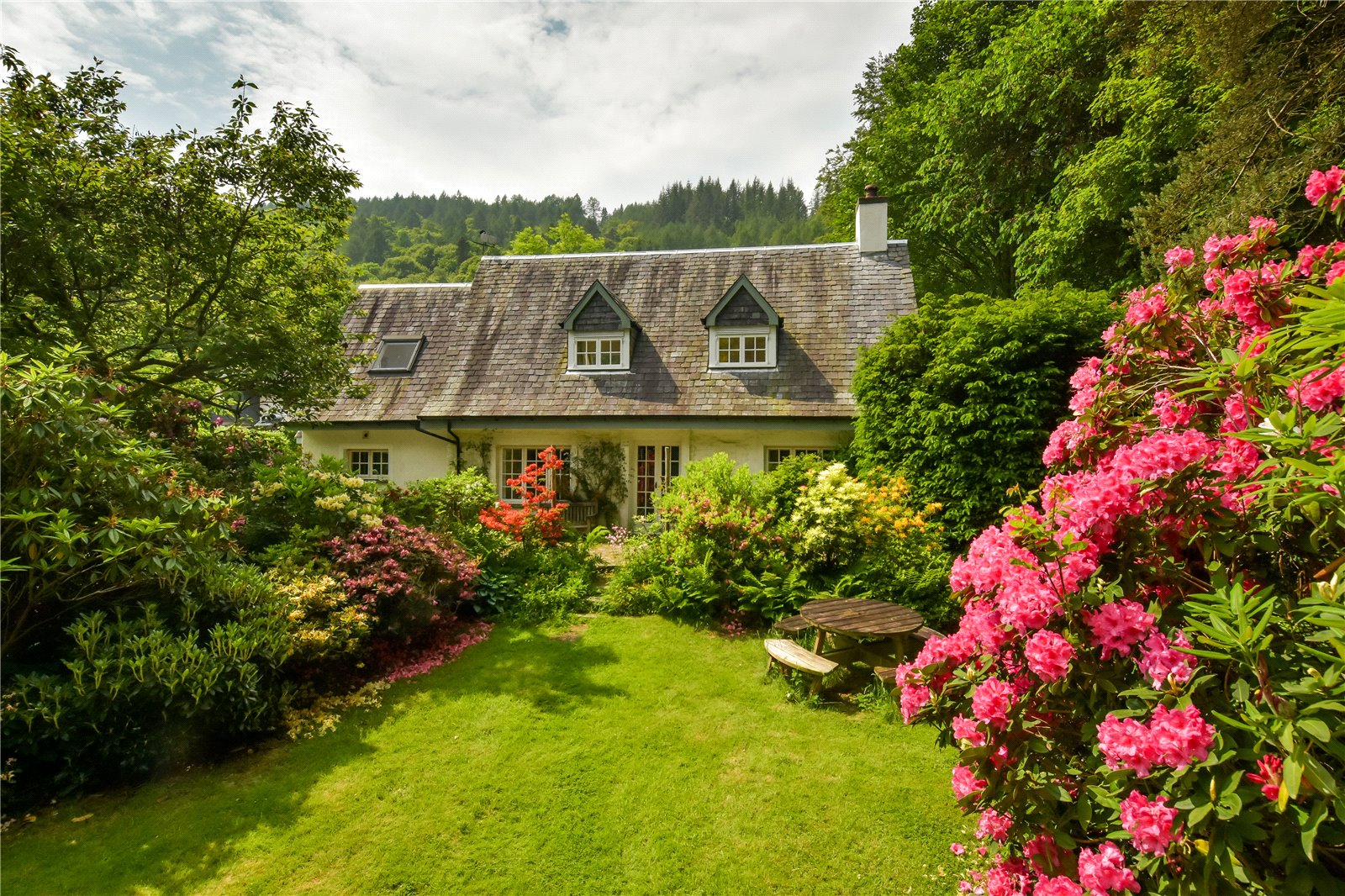 Clunie Cottage