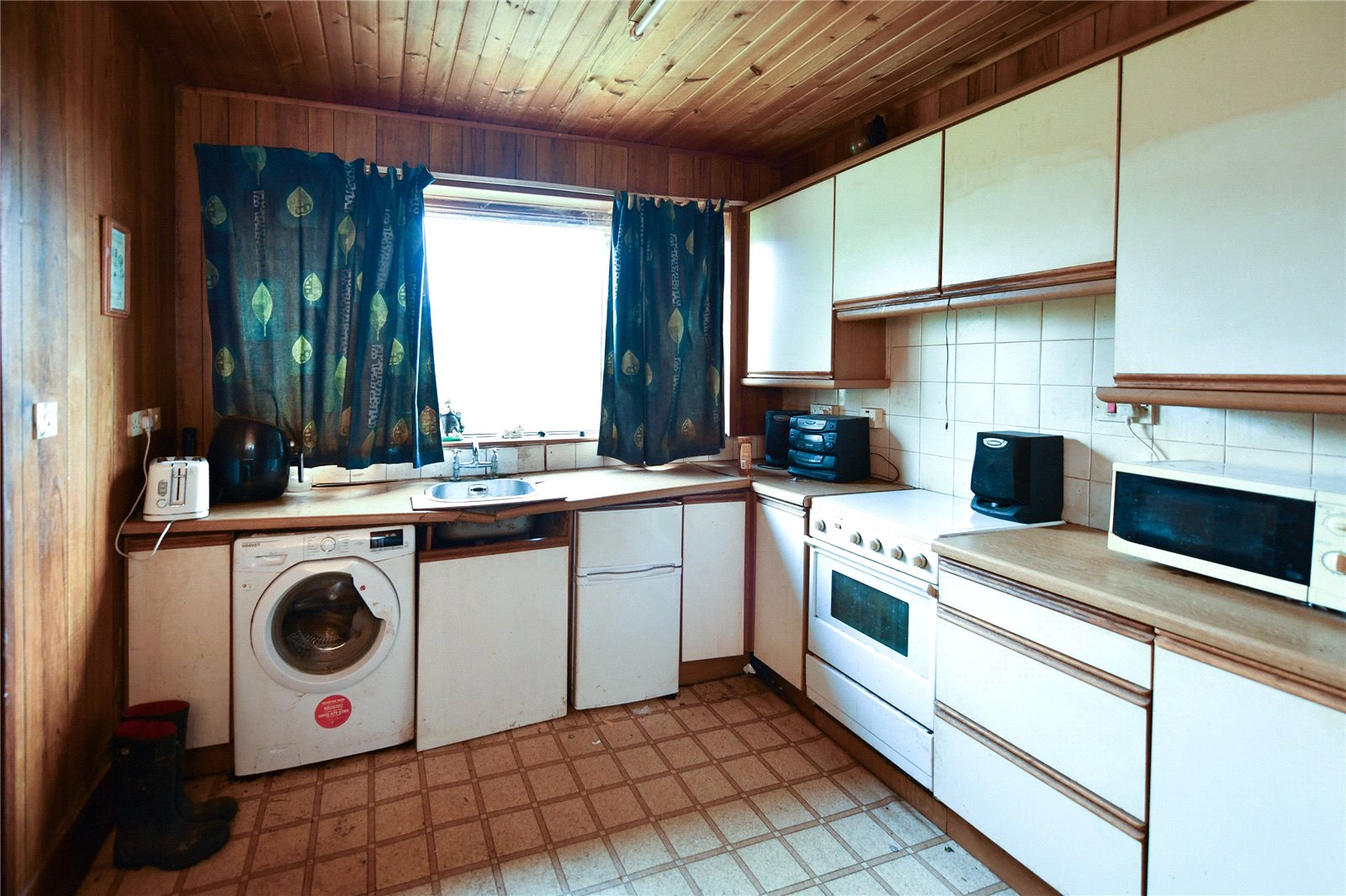 Cottage Kitchen