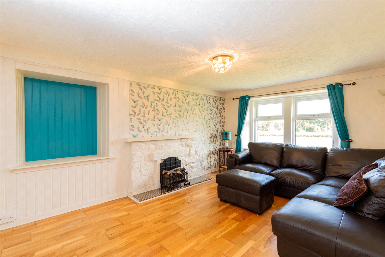 Cottage -Living Room