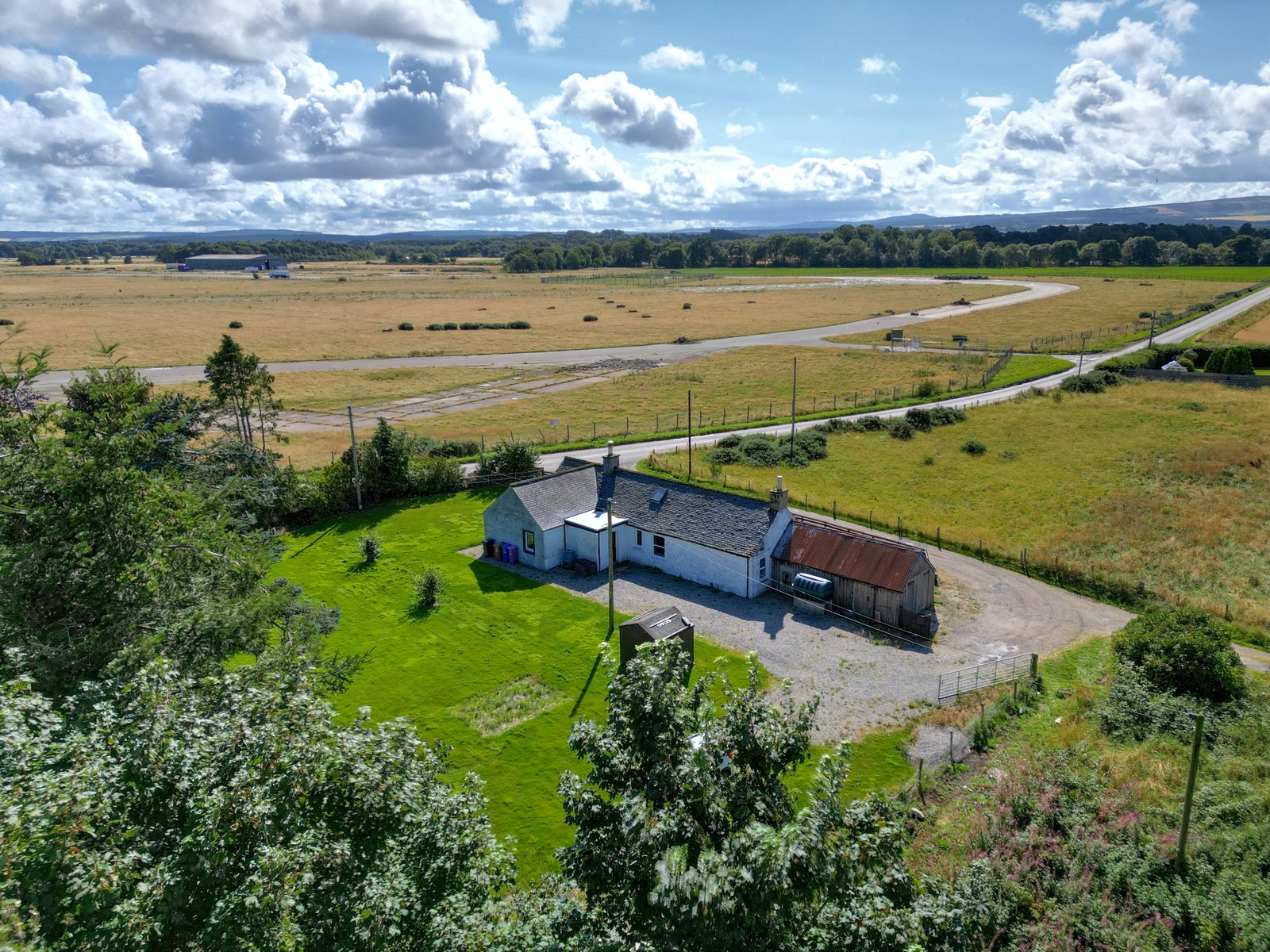 Bailliesland Cottage