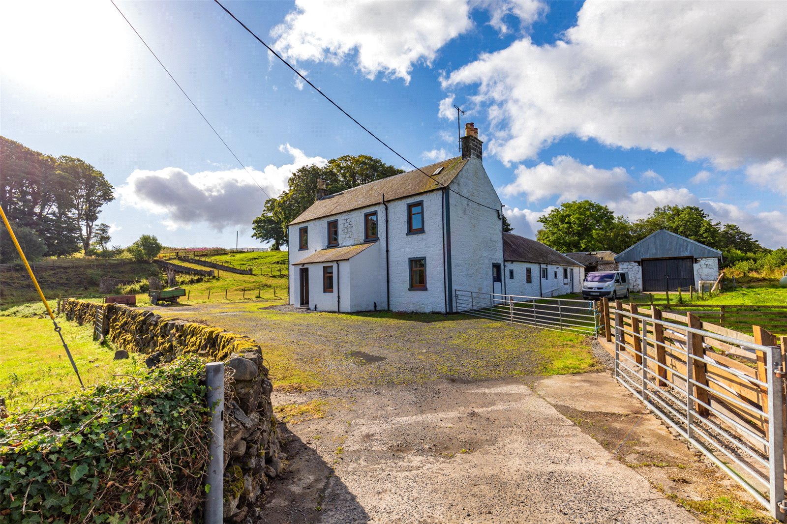 Knockshinnoch Farm