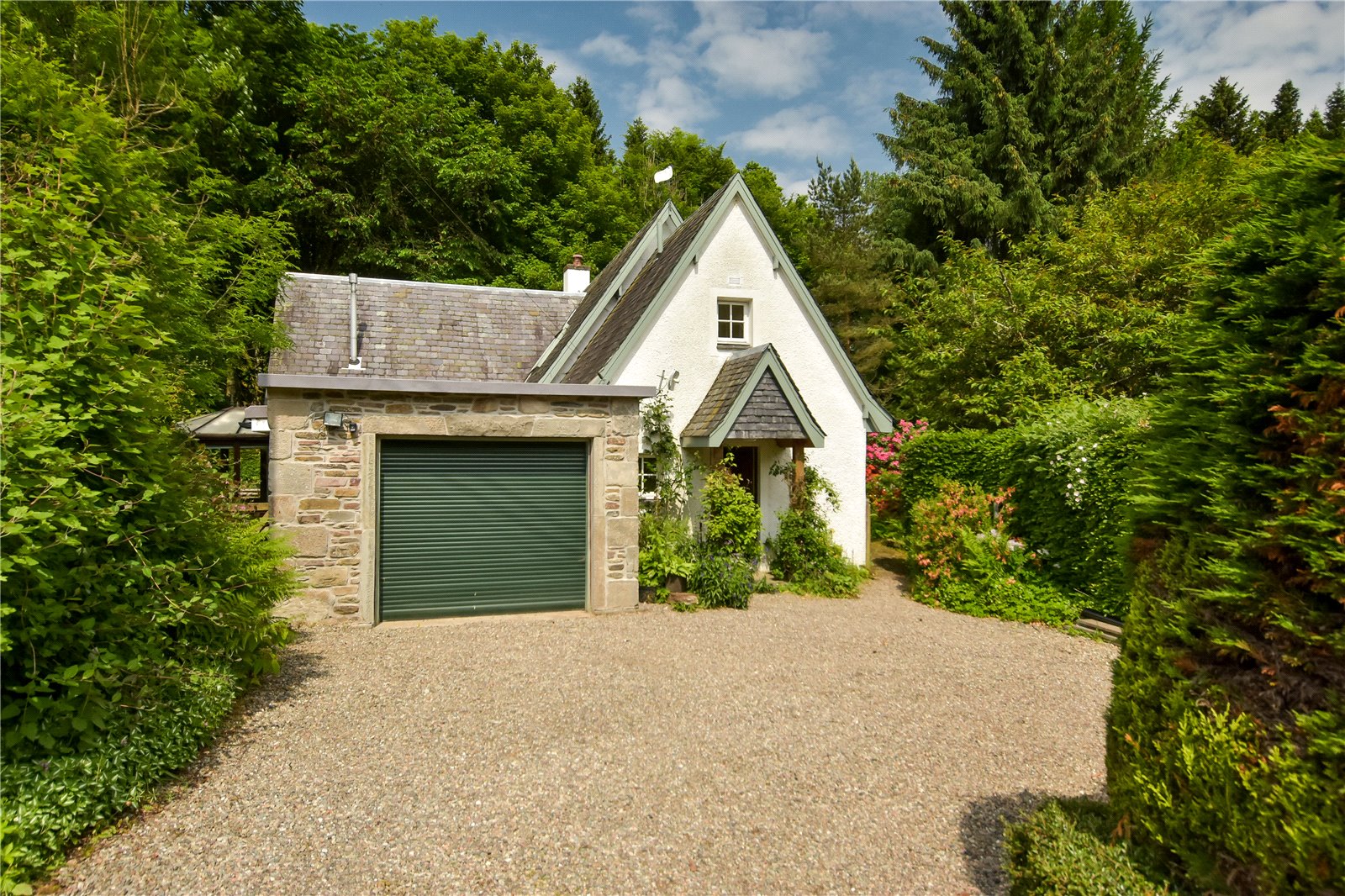 Clunie Cottage