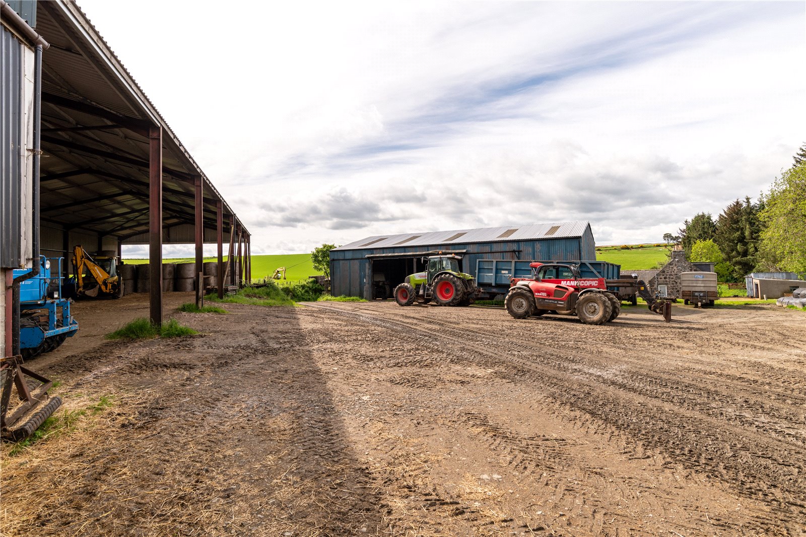 Daies Farm Buildings