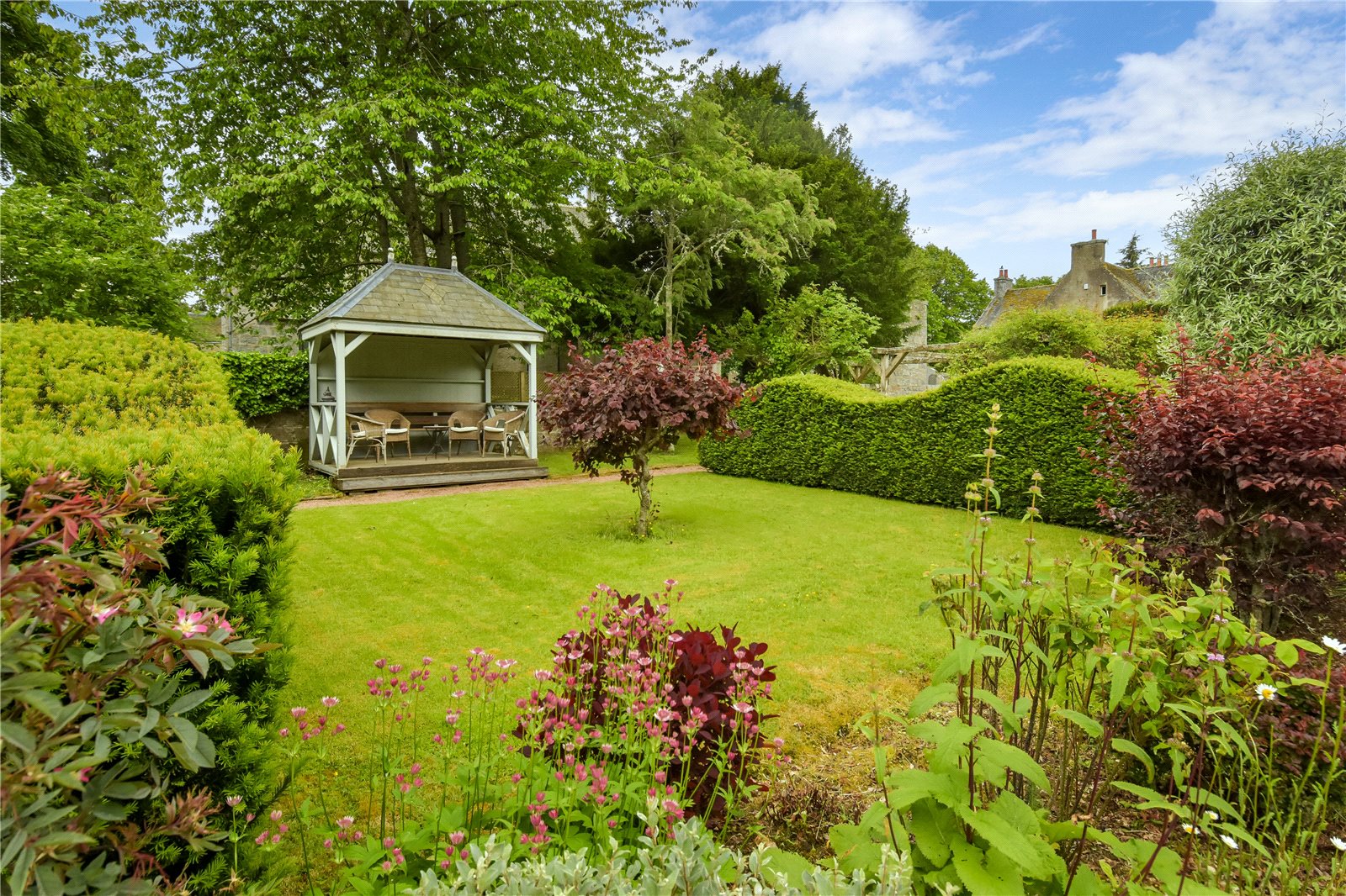 Mansefield Gazebo